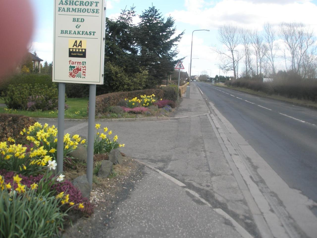 East Calder Ashcroft Farmhouse מראה חיצוני תמונה